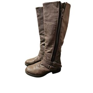 Glaze‎ fashion gray boots size 5.5